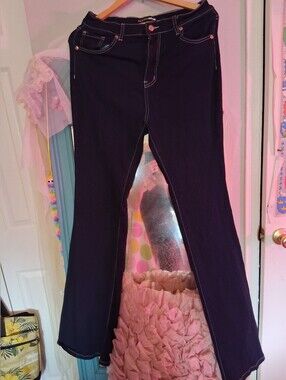 Fashion Nova Womens Size 11 Dark Indigo Flare Jeans